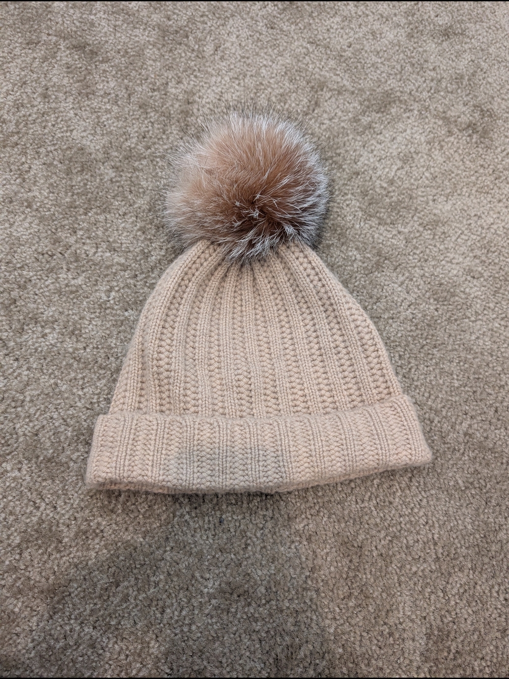 Amicale Cashmere Beanie